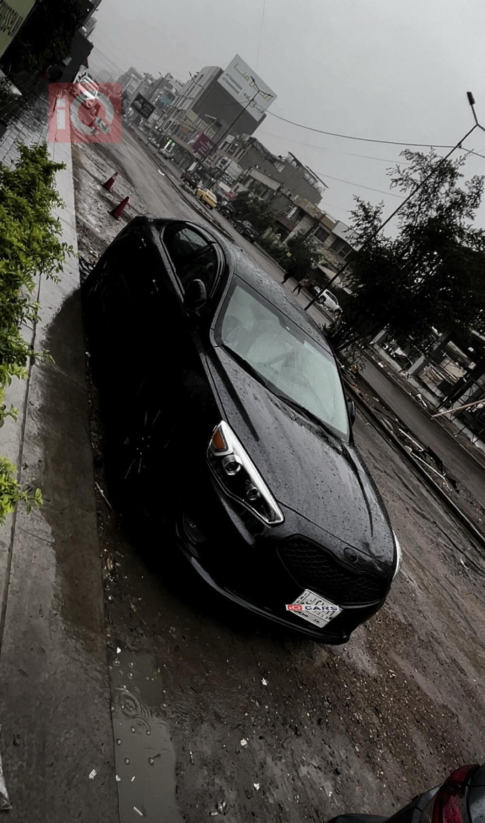 كيا كادينزا